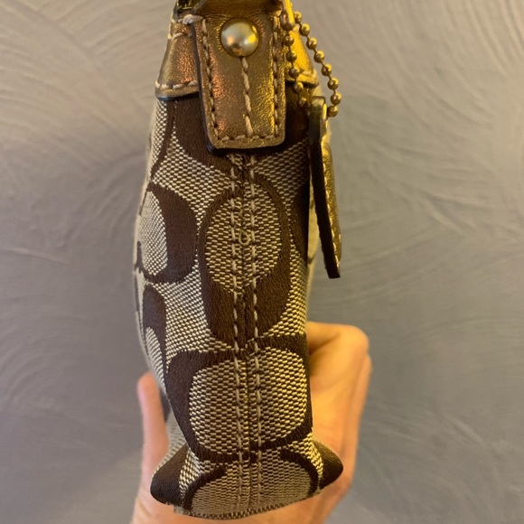 Coach Wristlet - Picture 7 of 9